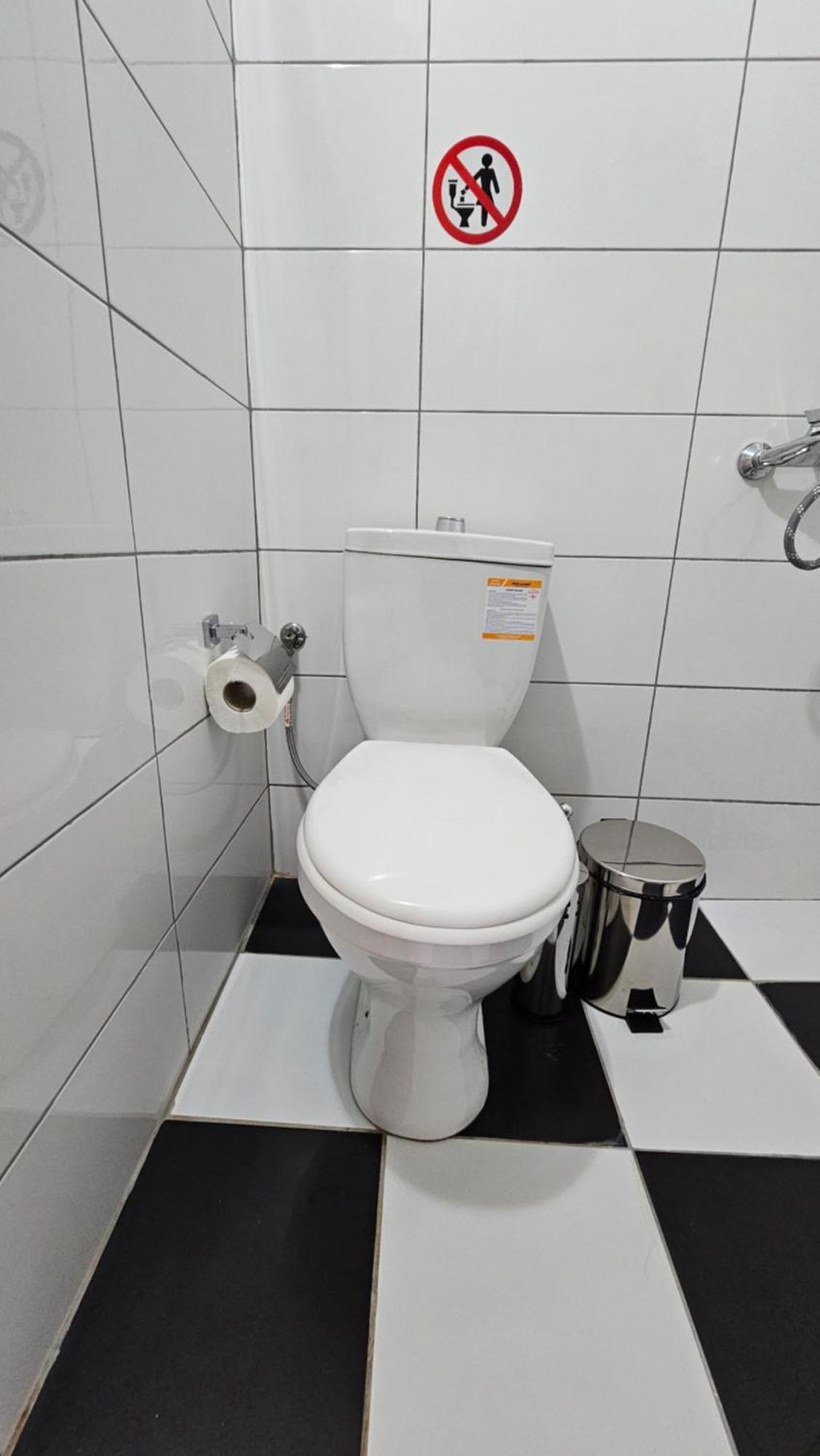 Vila Finnley Ksamil Luaran gambar