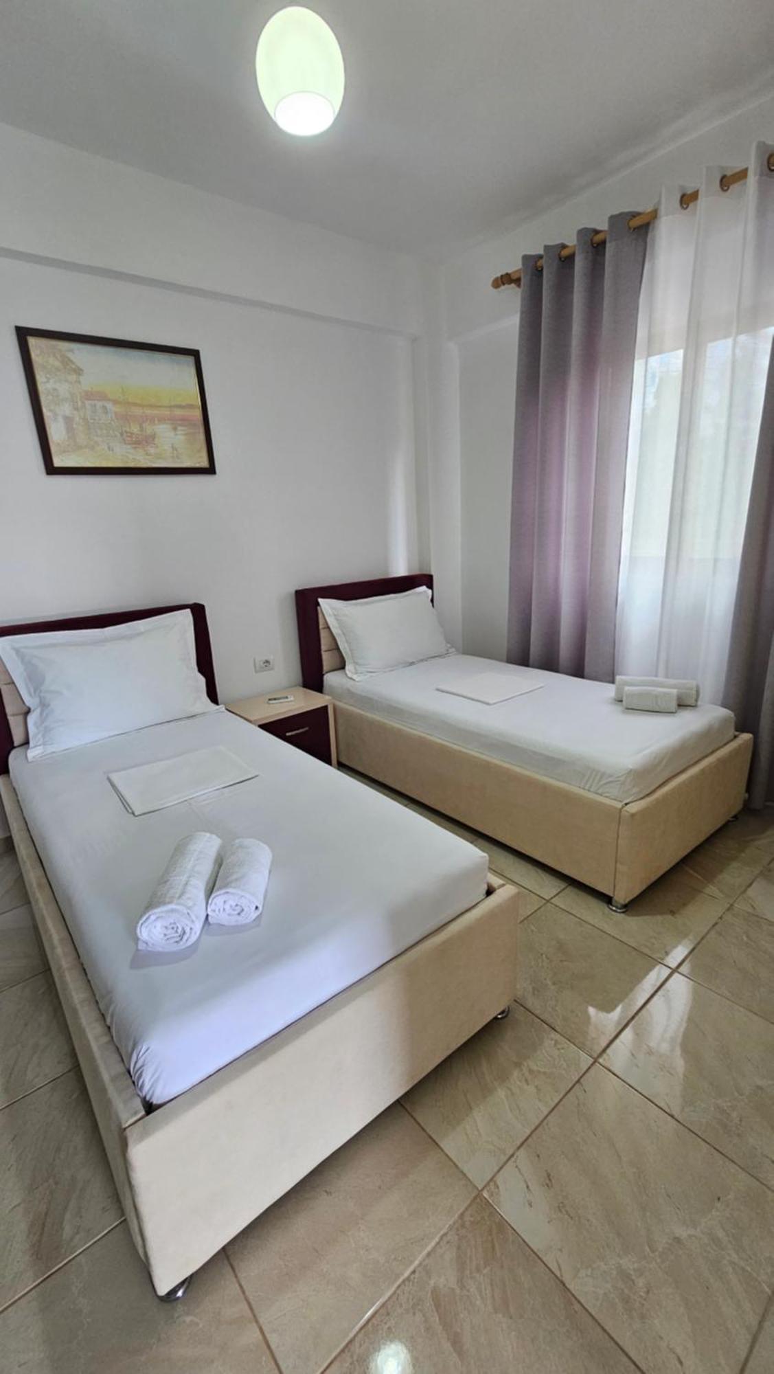 Vila Finnley Ksamil Luaran gambar