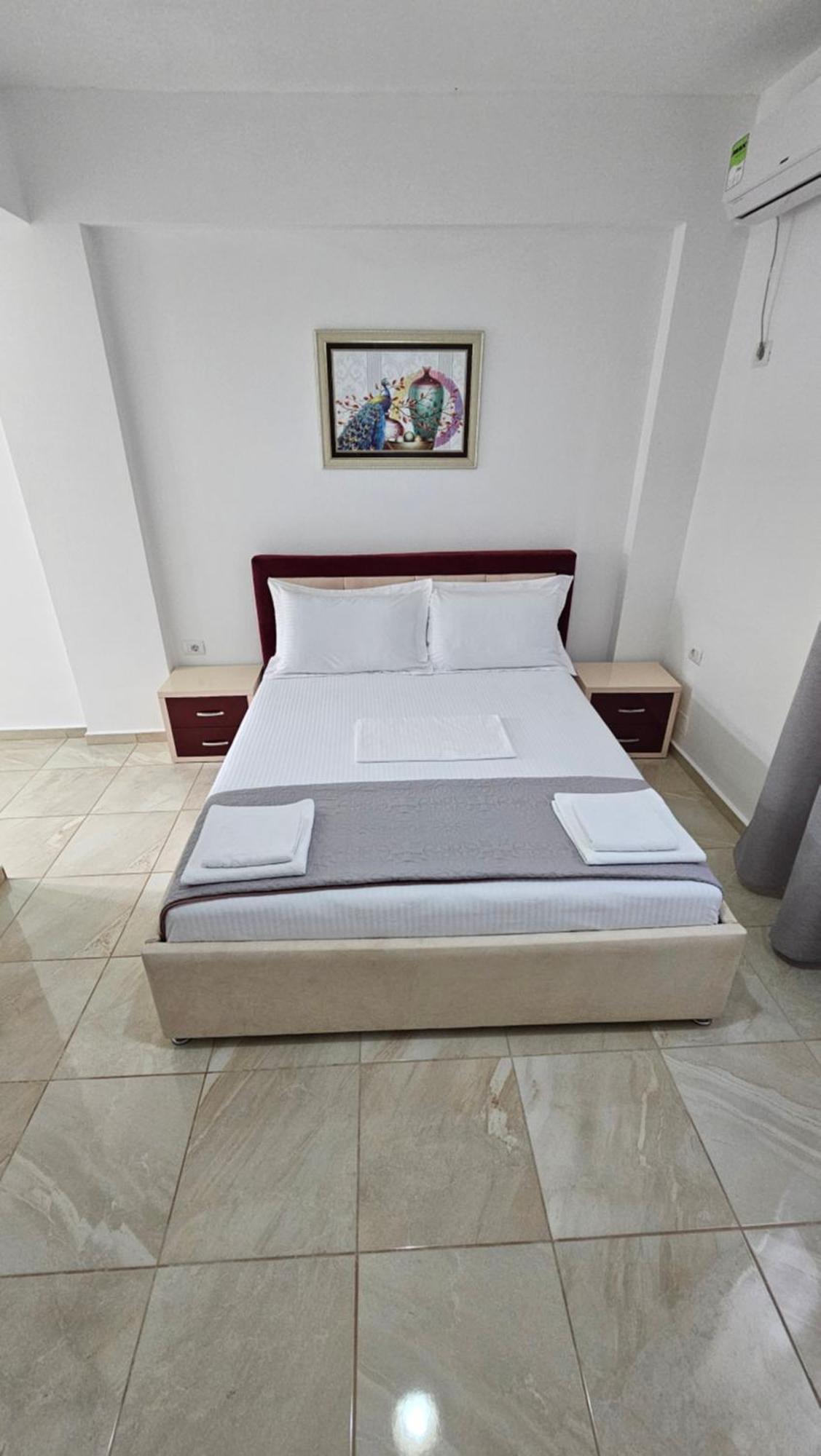 Vila Finnley Ksamil Luaran gambar